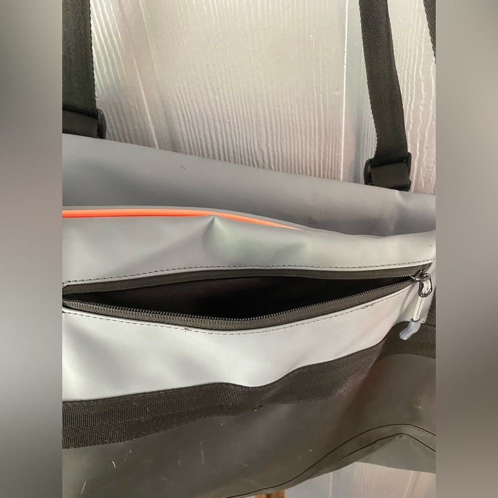 Wilson Clash Large Racquet Bag - Picture 7 of 11